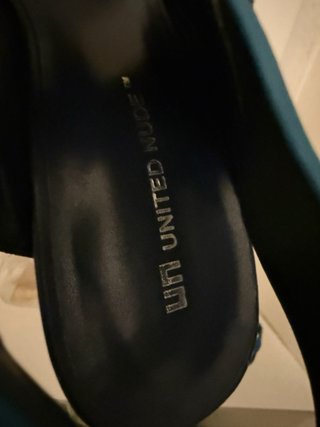 Sandali United Nude