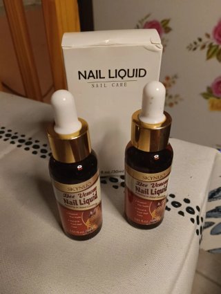 Líquido para Uñas Bee Venom SKNYUO 30ml 2 x15 euro