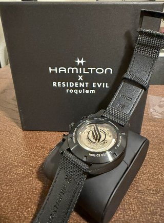 Hamilton Khaki Field Chrono Resident Evil