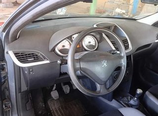 Peugeot salpicadero 207 x-line 468280