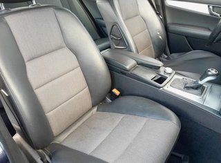 Puerta del der mercedes-benz clase (w204) 1155800