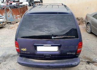 Paragolpes chrysler voyager (gs) 2.5 td le 465251