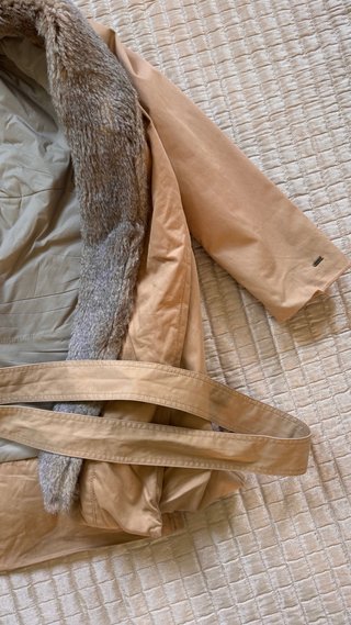 Abrigo Tommy Hilfiger Beige con Pelo