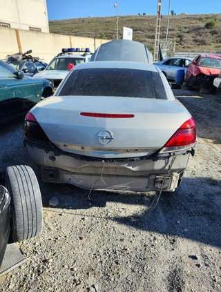 Caja de cambios opel astra h twin top 1824885