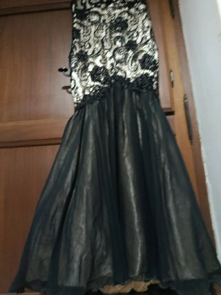 Vestido De Fiesta Largo De Pronovias Negro Encaje.