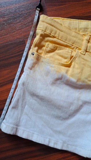 Pantalón corto vaquero teñido 9/10 años