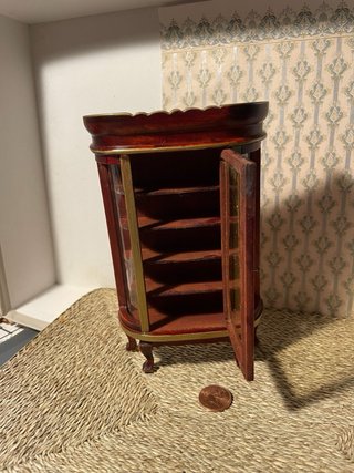Vetrina per casa delle bambole
