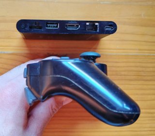 PlayStation TV + Mando + Juego + Accesorios