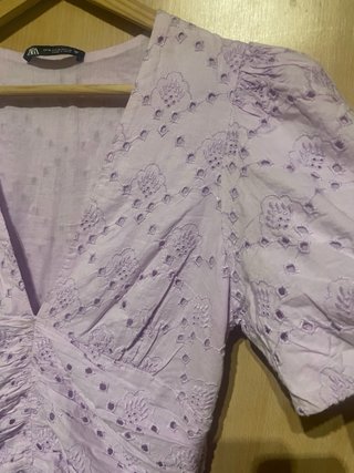 Vestido Zara Lila Brocado Volantes