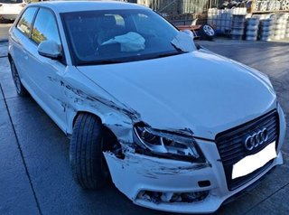 Centralita audi 03l906023m a3 (8p1) 1.6 tdi 129857