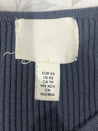 Camiseta azul manga larga