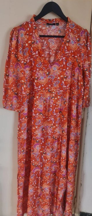 Vestido largo estampado Kiabi