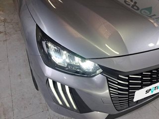 Peugeot 208 Allure HYBRID 100 eDCS6