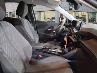 Peugeot 208 Allure HYBRID 110 eDCS6