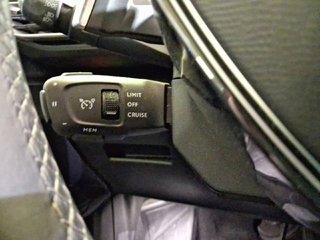 Peugeot 3008 Hybrid 225 e-EAT8 Allure Pack