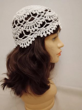 Cappellino uncinetto stile boho