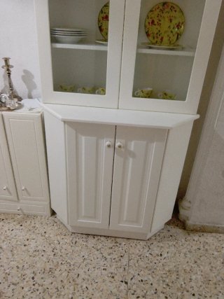 Vitrina de esquina blanca