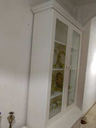 Vitrina de esquina blanca