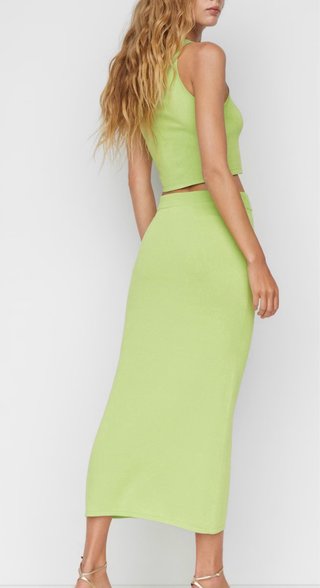 Falda midi verde Mango