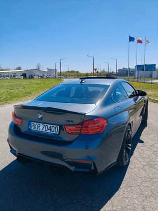 BMW M4 2016