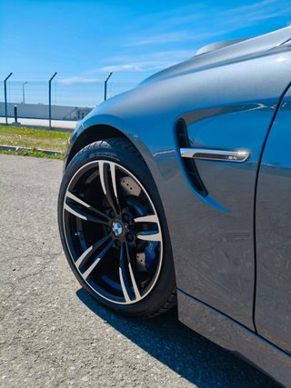 BMW M4 2016