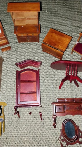 Muebles de casa de muñecas madera para restaurar