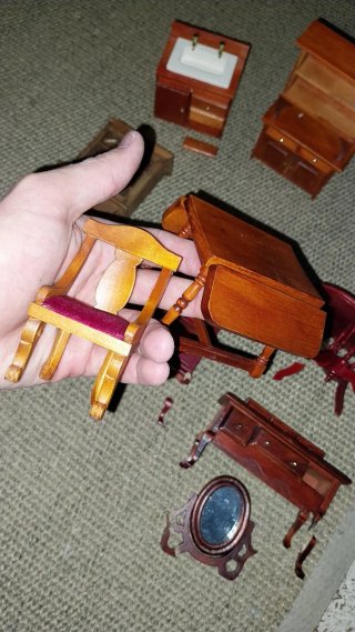 Muebles de casa de muñecas madera para restaurar