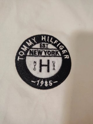 Polo Tommy Hilfiger Talla L Blanco