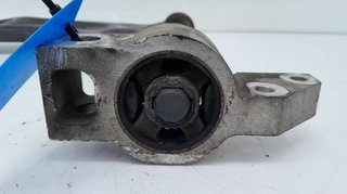 Volkswagen 1141948 brazo suspensión inferior golf