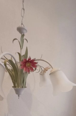 Lámpara techo estilo floral