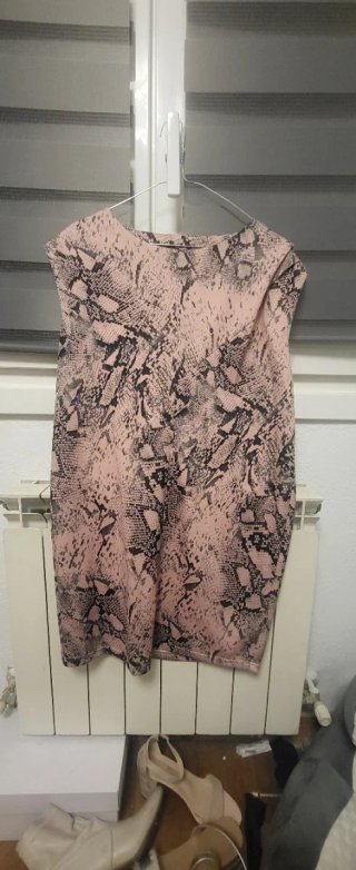 Vestido estampado serpiente rosa y negro