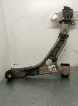 Brazo mercedes-benz a2465462643ht cla 2.1 203287