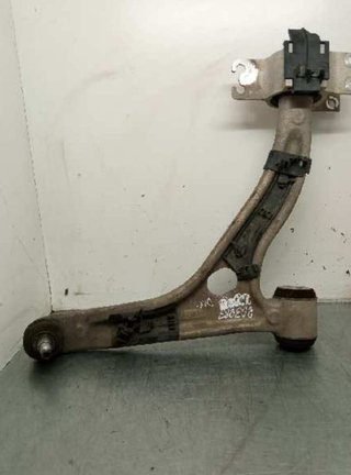 Brazo mercedes-benz a2465462643ht cla 2.1 203287