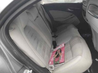 Brazo mercedes-benz a2465462643ht cla 2.1 203287