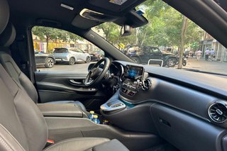 Mercedes Benz Clase V V 300 d AMG Line VIP Extralarga 239cv