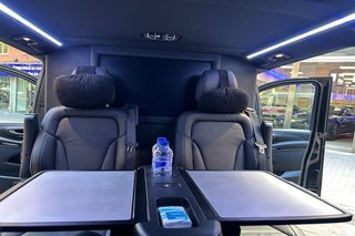 Mercedes Benz Clase V V 300 d AMG Line VIP Extralarga 239cv