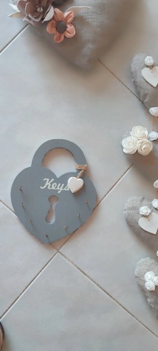 Set cuori decorativi grigi e bianchi