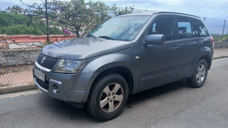Suzuki Grand Vitara 2008 - foto 1