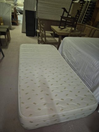 Cama completa con colchón