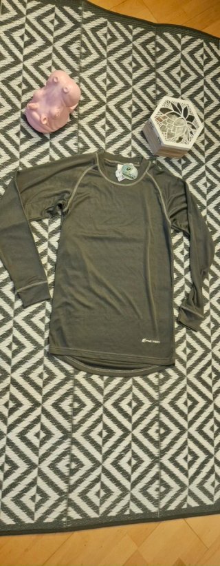 Camiseta térmica manga larga METEO verde finita!