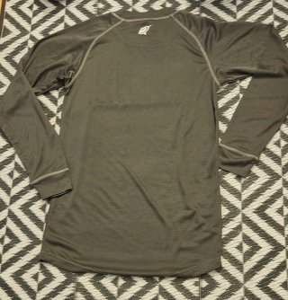 Camiseta térmica manga larga METEO verde finita!