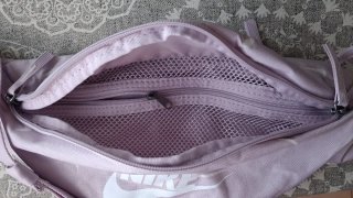 Riñonera Nike rosa Nueva.