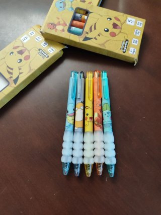 Set 5 Bolígrafos Gel Pokémon Nuevos estrenar