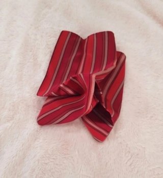 Giacchetta da cerimonia rossa con foulard abbinato