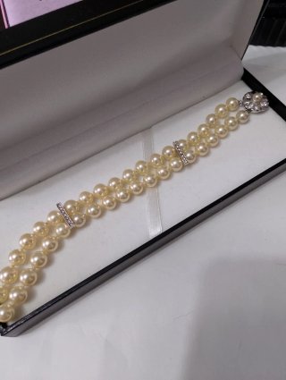 Bracciale perle vintage con chiusura gioiello
