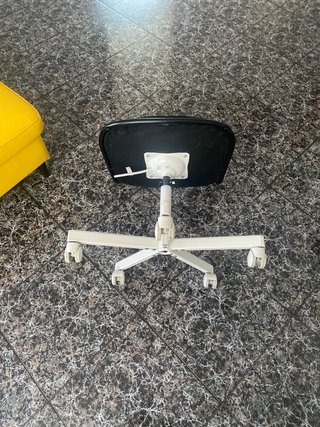 Silla de escritorio negra