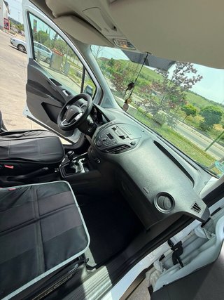 Ford Transit Courier 2019
