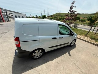 Ford Transit Courier 2019