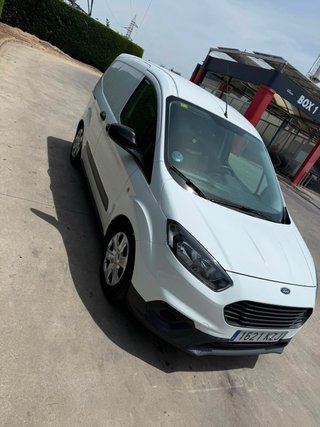 Ford Transit Courier 2019