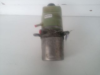 FORD FOCUS BERLINA (CAP) Ambiente (D) BOMBA DIRECCION